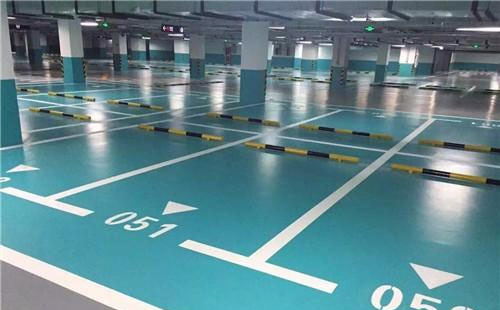 西宁西宁环氧地坪中涂:构筑坚固地面的关键环节 西宁西宁环氧地坪中涂:构筑坚固地面的关键环节